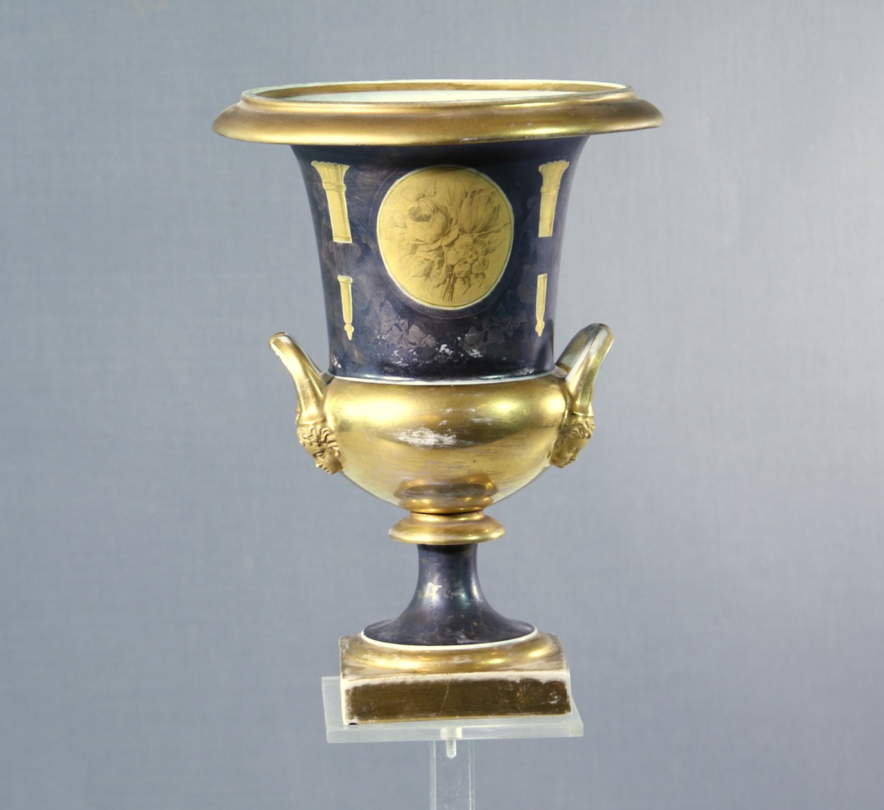 Amphorenvase Porzellan