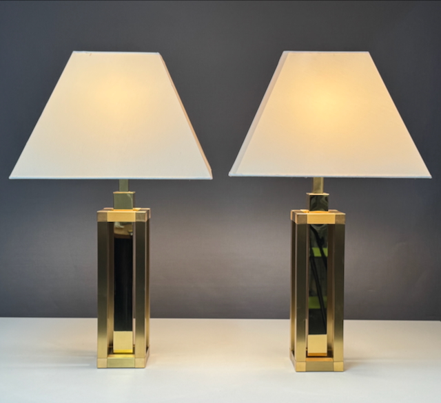 Paar Tischlampen, weißer Lampenschirm, goldfarbener Fuß, Romeo Reger